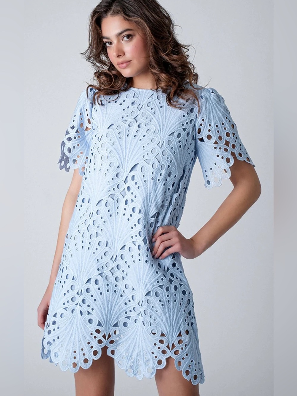 Urban Daizy Light Blue Eyelet Shift Dress Sz L no stretch NWT - Picture 3 of 9